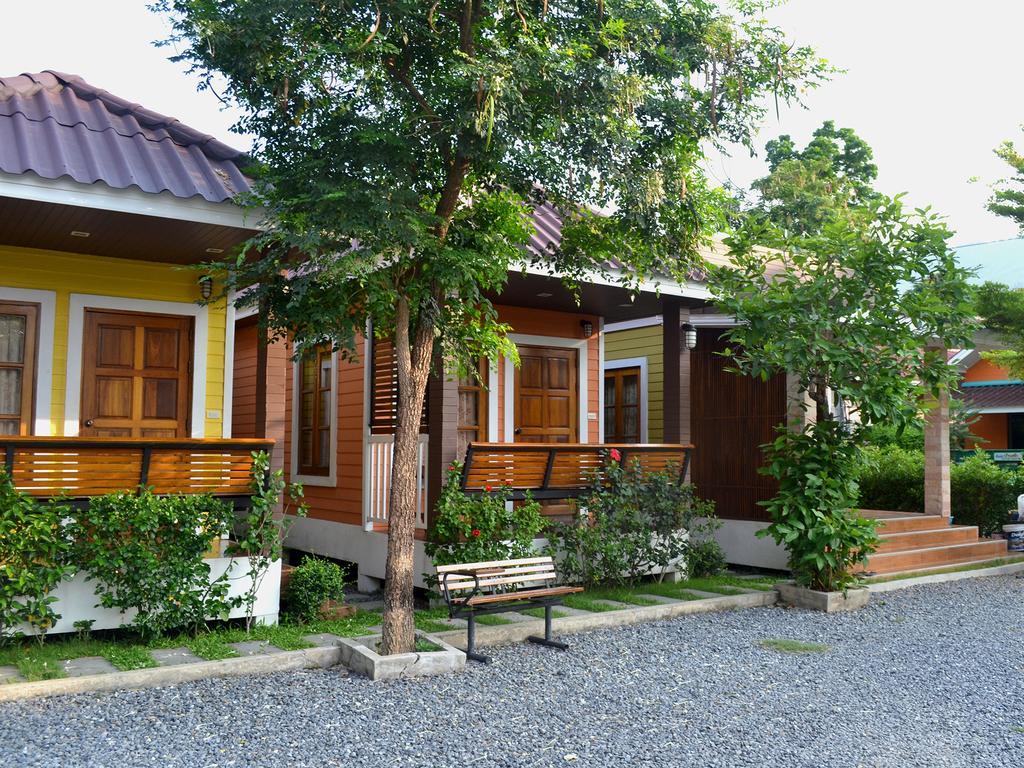 Hotel Toffee House Nakhon Nayok Camera foto