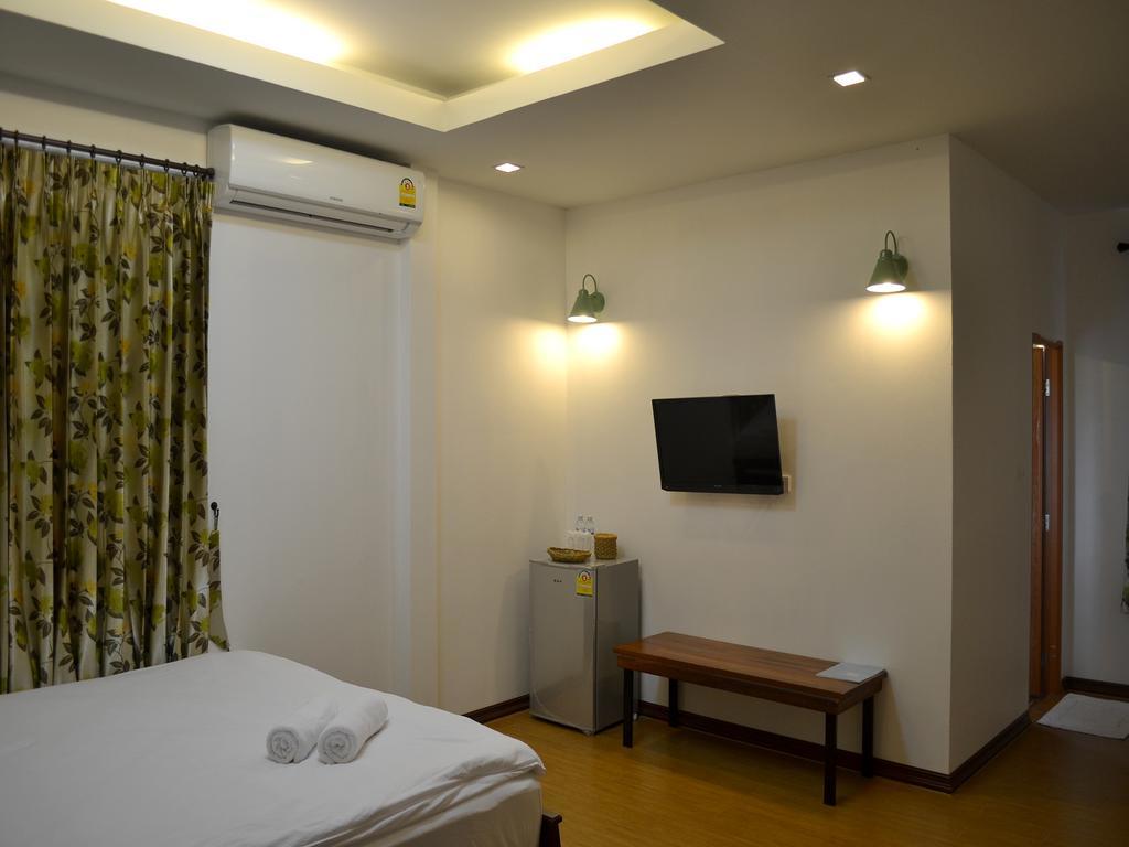 Hotel Toffee House Nakhon Nayok Camera foto