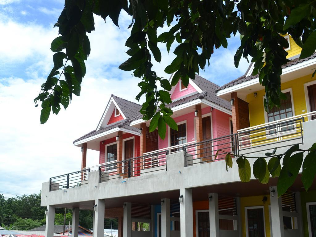 Hotel Toffee House Nakhon Nayok Camera foto