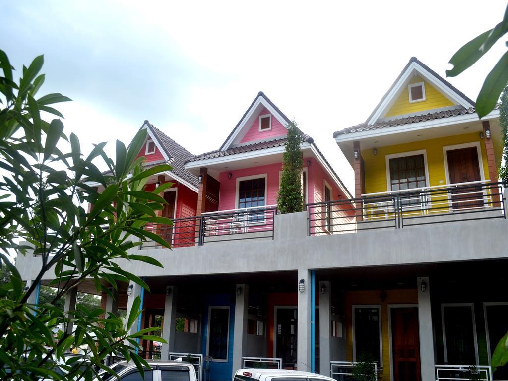 Hotel Toffee House Nakhon Nayok Esterno foto