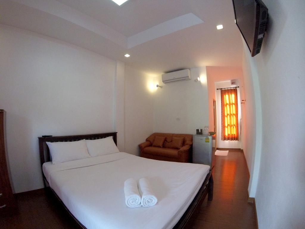 Hotel Toffee House Nakhon Nayok Esterno foto
