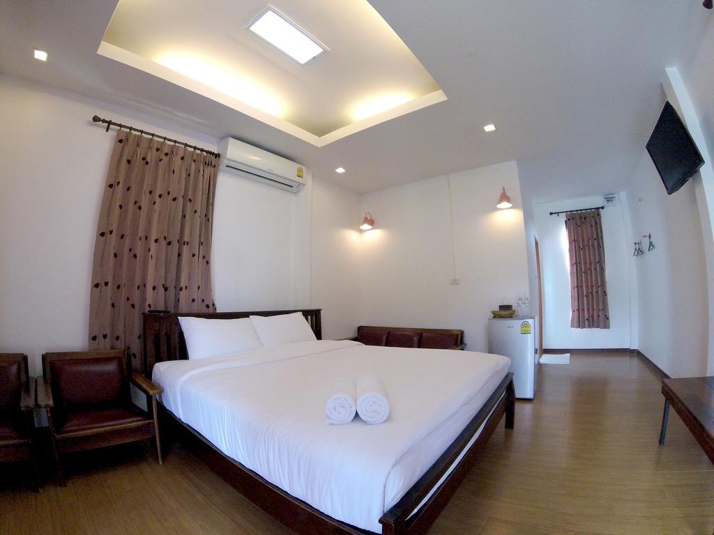 Hotel Toffee House Nakhon Nayok Esterno foto