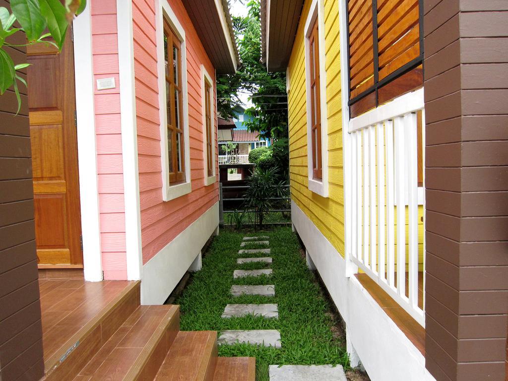 Hotel Toffee House Nakhon Nayok Esterno foto