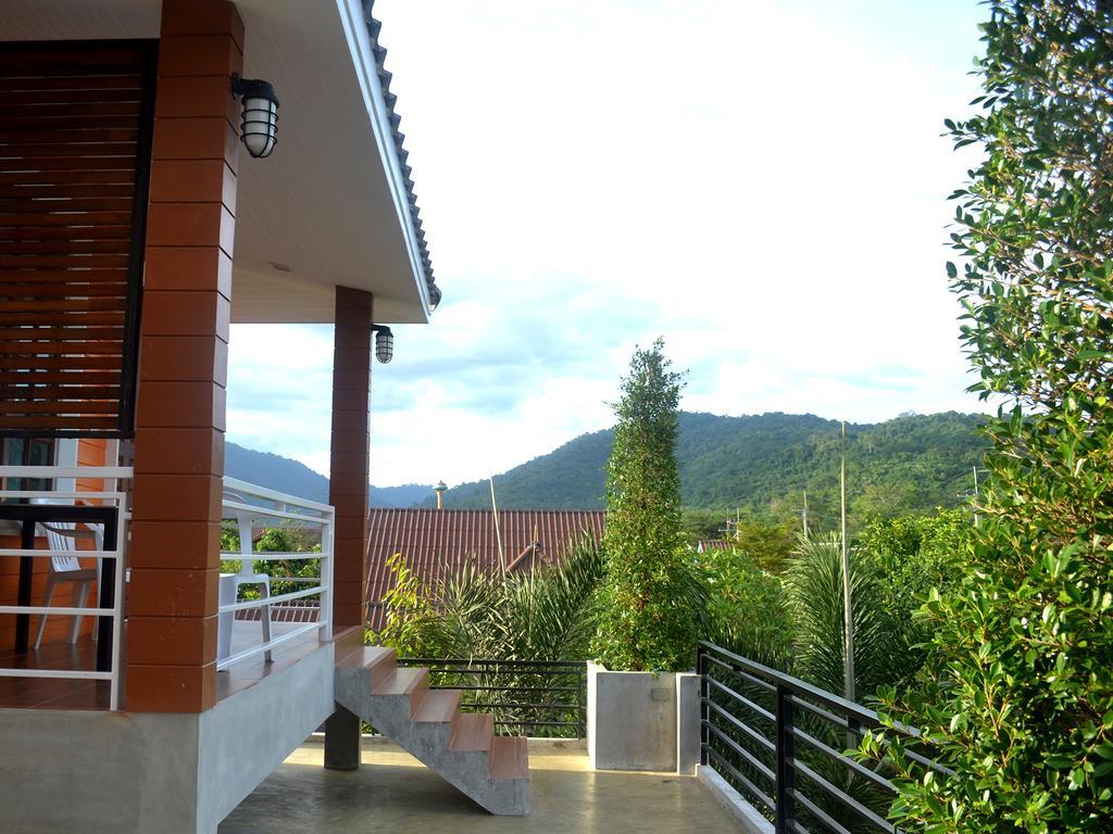 Hotel Toffee House Nakhon Nayok Esterno foto
