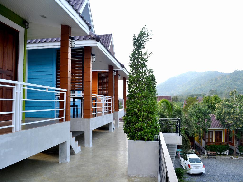 Hotel Toffee House Nakhon Nayok Esterno foto
