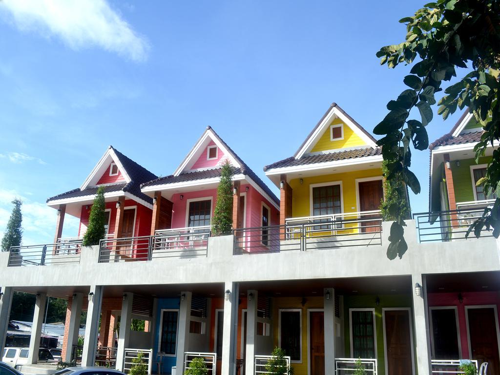 Hotel Toffee House Nakhon Nayok Esterno foto